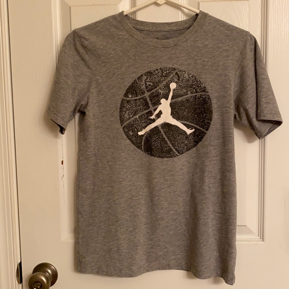 Jordan Gray Short Sleeve Jumpman Basketball T-shirt Cotton-Polyester Size Large